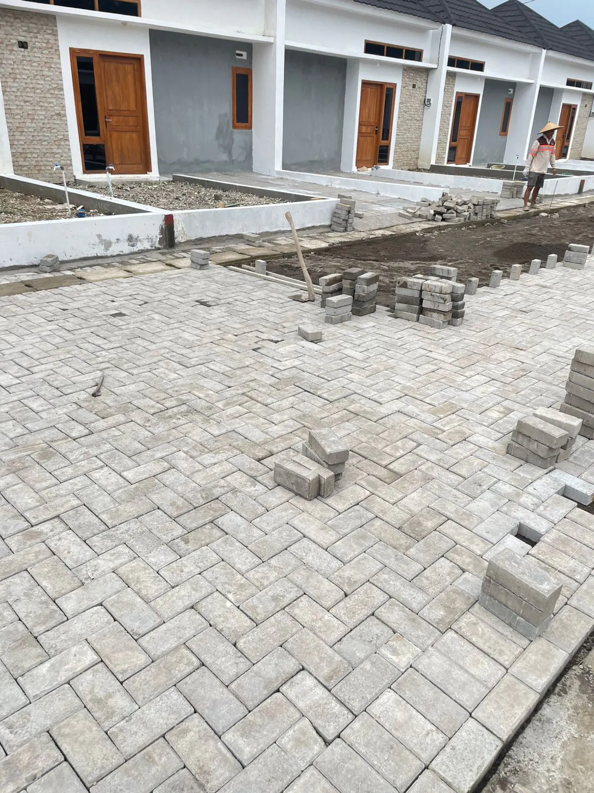 Paving Holland Tebal 6 Cm logo